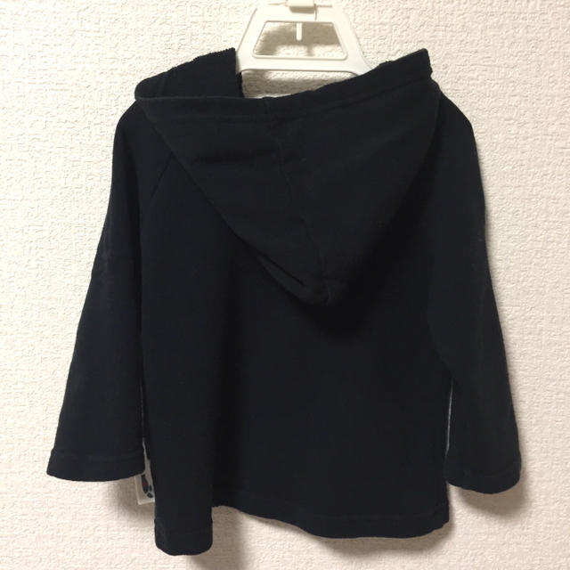 MARKEY'S(マーキーズ)のサンカクロゴパーカー◎95cm キッズ/ベビー/マタニティのキッズ服男の子用(90cm~)(Tシャツ/カットソー)の商品写真