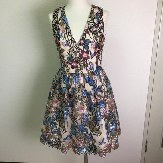 アリスアンドオリビア(Alice+Olivia)のnico様専用ページ(ミニワンピース)