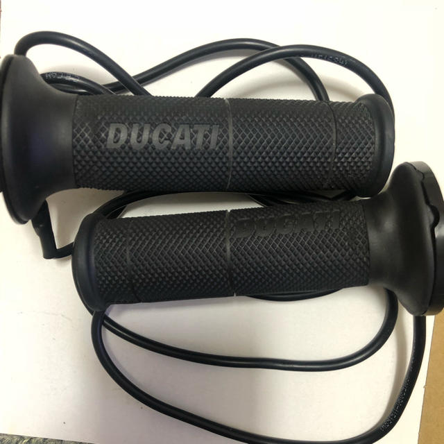 DUCATI ドゥカティ スクランブラー 純正グリップヒーター DUCATI ドゥカティ スクランブラー 純正グリップヒーター