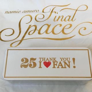 安室奈美恵 クランチ缶 32(ミュージシャン)