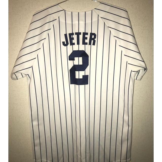 Majestic(マジェスティック)のMajestic MLB ヤンキース ベースボールシャツ #2 JETER スポーツ/アウトドアの野球(ウェア)の商品写真