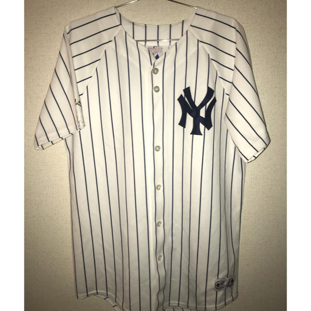 Majestic(マジェスティック)のMajestic MLB ヤンキース ベースボールシャツ #2 JETER スポーツ/アウトドアの野球(ウェア)の商品写真