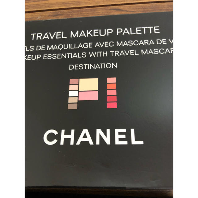 CHANEL(シャネル)の値下げ CHANEL トラベル パレット  コスメ/美容のキット/セット(コフレ/メイクアップセット)の商品写真