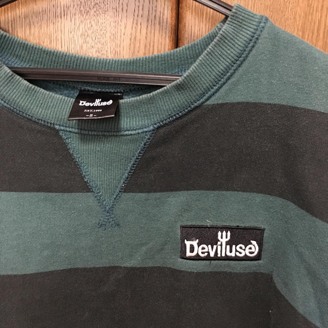 Deviluse(デビルユース)のDeviluse トレーナー レディースのトップス(トレーナー/スウェット)の商品写真