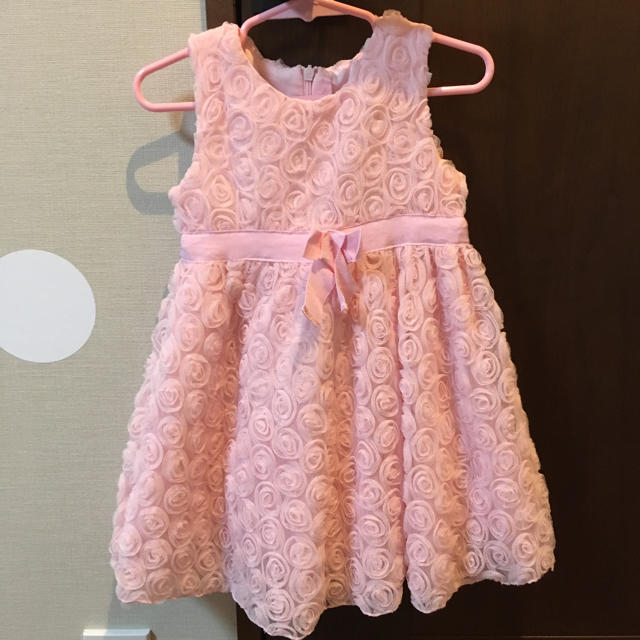 子ども ドレス 1歳〜 キッズ/ベビー/マタニティのキッズ服女の子用(90cm~)(ドレス/フォーマル)の商品写真