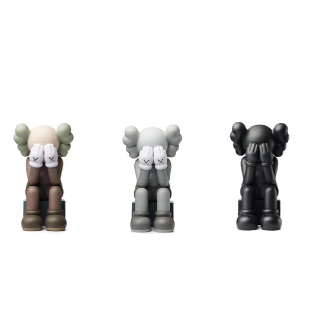 MEDICOM TOY(メディコムトイ)のKAWS PASSING THROUGH 3体セット エンタメ/ホビーのエンタメ その他(その他)の商品写真