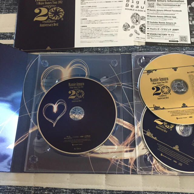 ♪安室奈美恵『5 Major Dome Tour 2012』Blu-ray初回盤