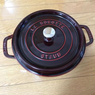 ストウブ(STAUB)の専用出品(鍋/フライパン)