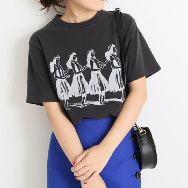 Spick & Span(スピックアンドスパン)のスピック&スパン フラ柄T レディースのトップス(Tシャツ(半袖/袖なし))の商品写真