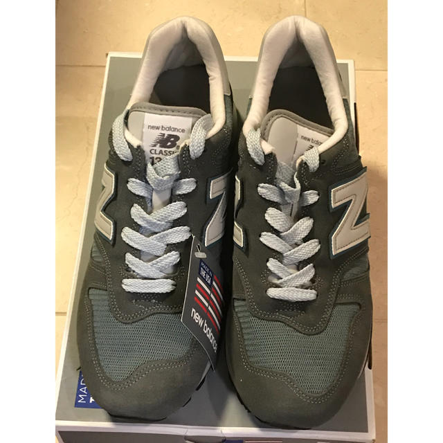 New Balance(ニューバランス)のニューバランス N1300CL エバーグリーン 新品 28.0cm メンズの靴/シューズ(スニーカー)の商品写真