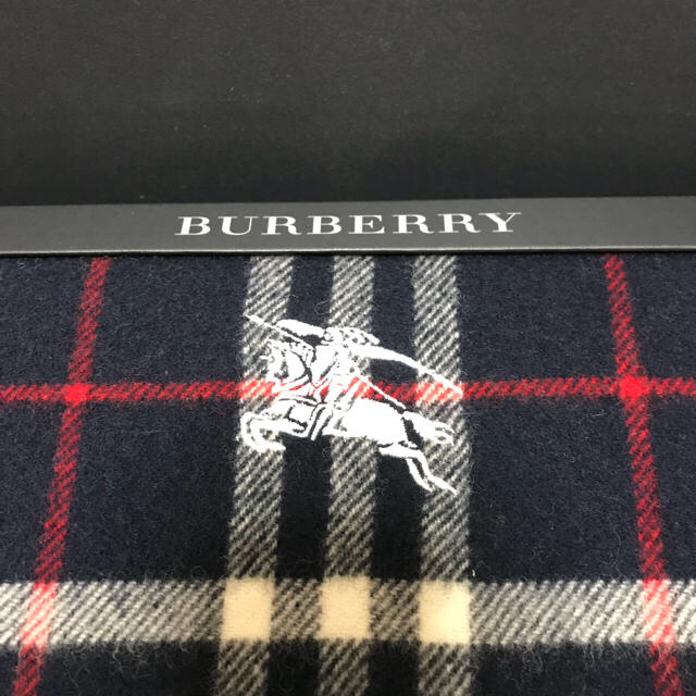 BURBERRY(バーバリー)のバーバリー ひざ掛け 膝掛け 大判 レディースのファッション小物(マフラー/ショール)の商品写真