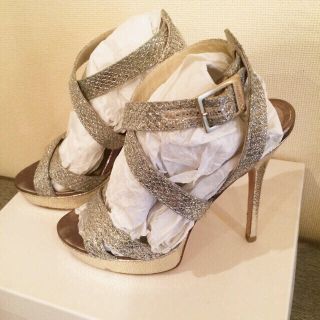 ジミーチュウ(JIMMY CHOO)のリナ様専用★シルバーグリッターサンダル(サンダル)