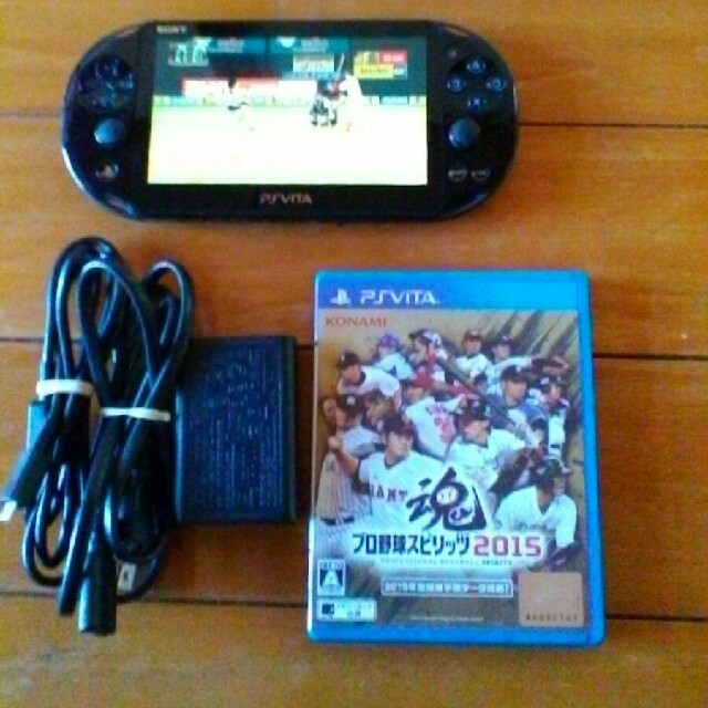 psvita2000　8ギガ携帯用ゲーム機本体