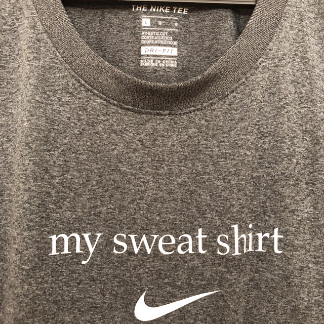 NIKE(ナイキ)のナイキ タンクトップ レディースのトップス(タンクトップ)の商品写真