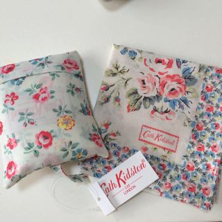 キャスキッドソン(Cath Kidston)のエコバッグとハンカチ(エコバッグ)