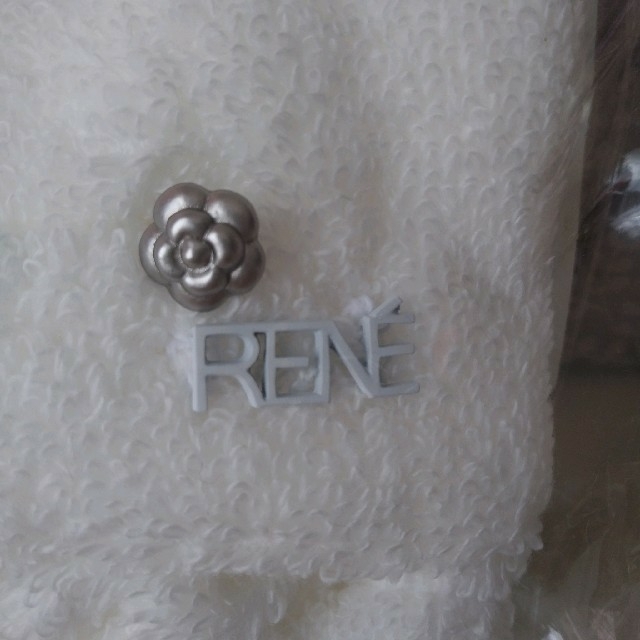 René(ルネ)のRene ノベルティ　タオル地ヘアバンド エンタメ/ホビーのコレクション(ノベルティグッズ)の商品写真