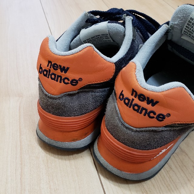 New Balance(ニューバランス)のニューバランススニーカー574☆25cm☆NB US7 ローカット レディースの靴/シューズ(スニーカー)の商品写真