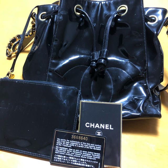 レディースCHANEL  エナメルバッグ