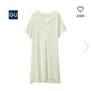 ジーユー(GU)のGU スリットネックロングTシャツ S M(Tシャツ(半袖/袖なし))