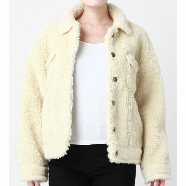 MURUA(ムルーア)のオーバーボアGジャン レディースのジャケット/アウター(毛皮/ファーコート)の商品写真