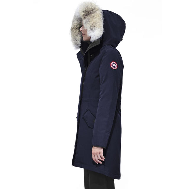 CANADA GOOSE(カナダグース)の専用 レディースのジャケット/アウター(ダウンコート)の商品写真