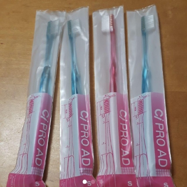 柔らかめ歯ブラシ コスメ/美容のオーラルケア(歯ブラシ/デンタルフロス)の商品写真
