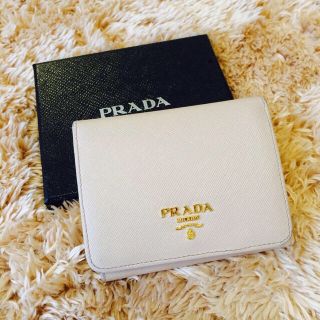 プラダ(PRADA)のPRADA三つ折り財布♡箱あり(財布)