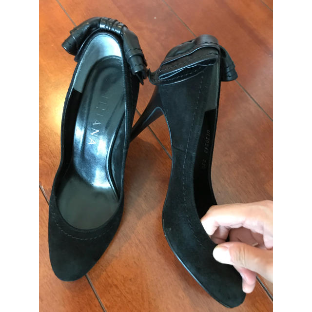 DIANA(ダイアナ)のダイアナ DIANA バックリボン 黒 23.5 レディースの靴/シューズ(ハイヒール/パンプス)の商品写真