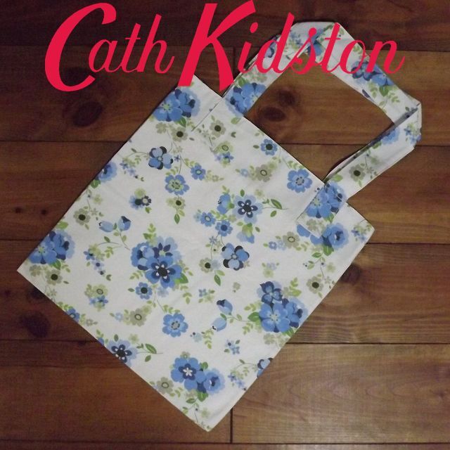 Cath Kidston(キャスキッドソン)の新品 キャスキッドソン コットントート ビンテージポジーブルー レディースのバッグ(トートバッグ)の商品写真