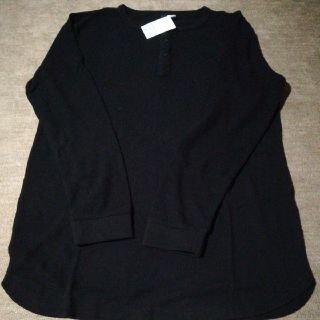 エイチアンドエム(H&M)のH&M　ブラック　カットソー　Sサイズ　Mサイズ相当　新品(Tシャツ/カットソー(七分/長袖))