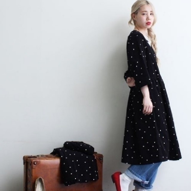 Dot&Stripes CHILDWOMAN(ドットアンドストライプスチャイルドウーマン)のシャツコールカシュクールワンピース レディースのワンピース(ひざ丈ワンピース)の商品写真