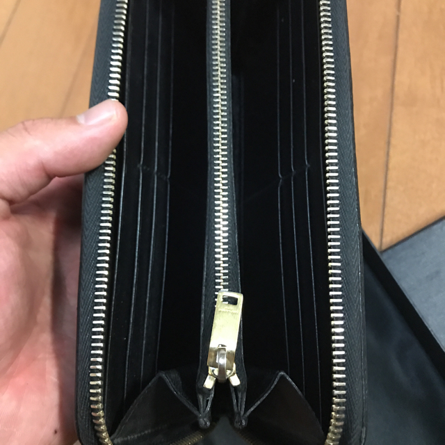 Saint Laurent(サンローラン)のSaint Laurent メンズのファッション小物(長財布)の商品写真