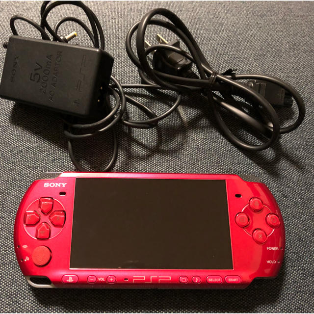 PlayStation Portable(プレイステーションポータブル)のPSP3000 本体 エンタメ/ホビーのゲームソフト/ゲーム機本体(携帯用ゲーム機本体)の商品写真