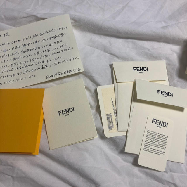 FENDI(フェンディ)のsale ❤︎ FENDI peekaboo ミニ ピーカブー  美品 レディースのバッグ(ハンドバッグ)の商品写真