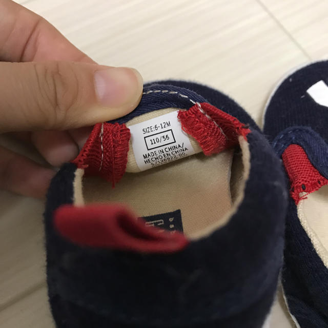 babyGAP(ベビーギャップ)のディズニー ベビーシューズ キッズ/ベビー/マタニティのベビー靴/シューズ(~14cm)(スニーカー)の商品写真