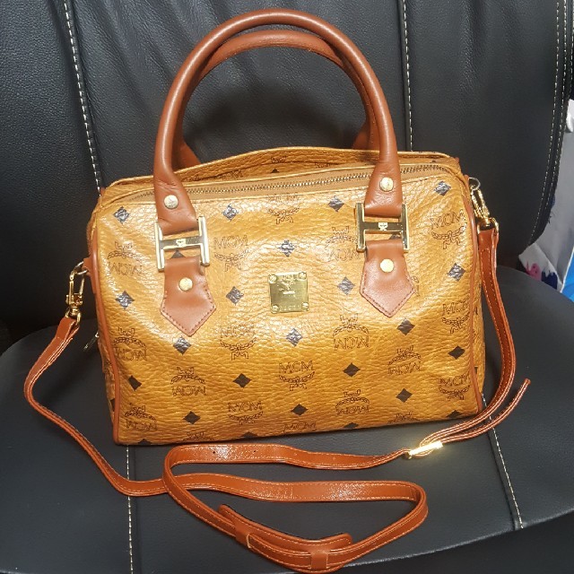 美品 MCM 人気バッグ