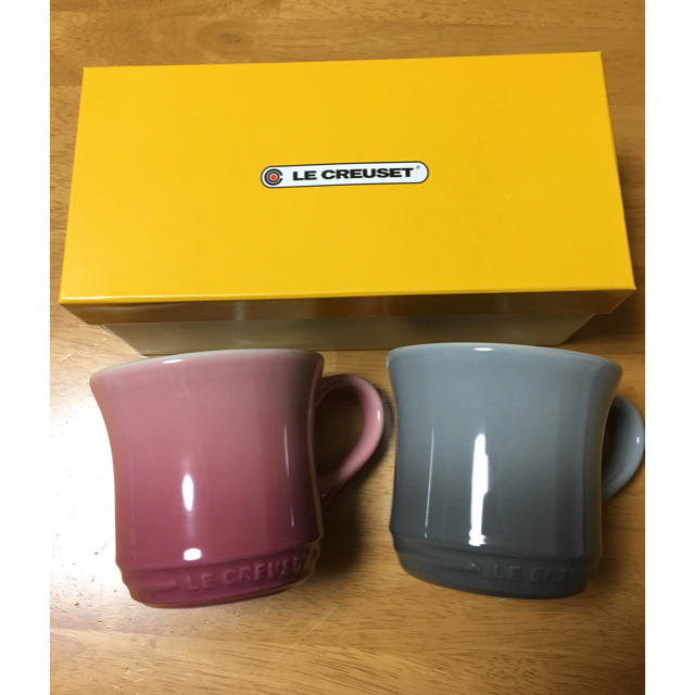 LE CREUSET(ルクルーゼ)のniko様専用♡マグSS(set of 2)ミストグレー＆ローズクォーツ インテリア/住まい/日用品のキッチン/食器(グラス/カップ)の商品写真