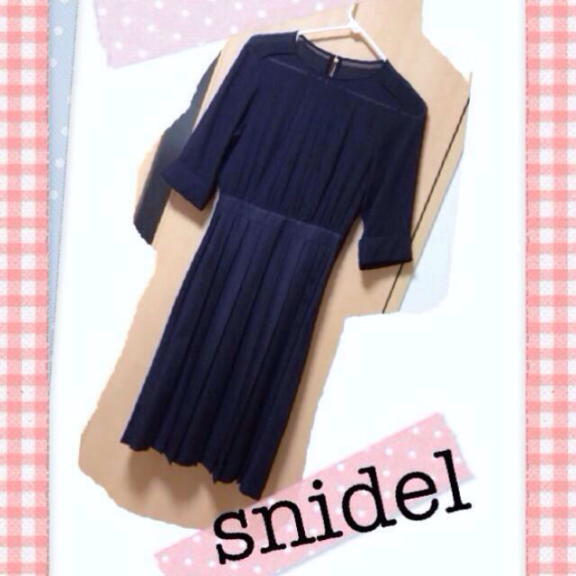 SNIDEL(スナイデル)のsnidel♡ｙｕｍｉ様専用 レディースのワンピース(ひざ丈ワンピース)の商品写真