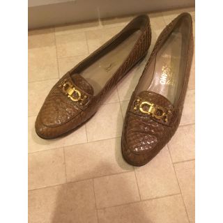 フェラガモ(Ferragamo)のフェラガモ パンプス ローファー 7 1/2 7.5 (ハイヒール/パンプス)