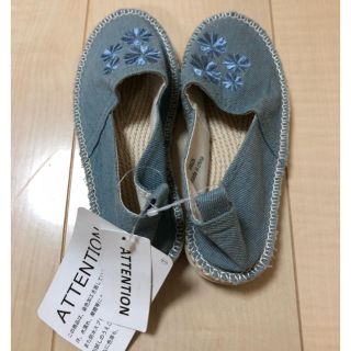 未使用 刺繍が可愛いデニム風靴 １９㎝(その他)