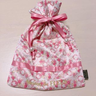 メゾンドフルール(Maison de FLEUR)の【新品未使用】Maison de FLEUR ポーチ(ポーチ)