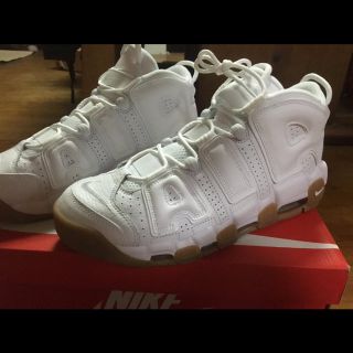 ナイキ(NIKE)のair more uptempo モアテン ガムソール 白ガム nike(スニーカー)