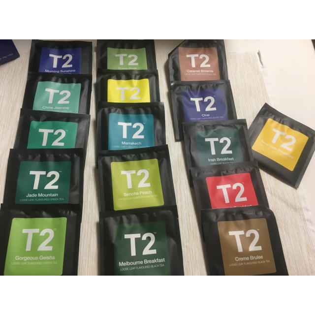 ④お楽しみ袋 オーストラリアの紅茶「T2」リーフタイプ 食品/飲料/酒の飲料(茶)の商品写真