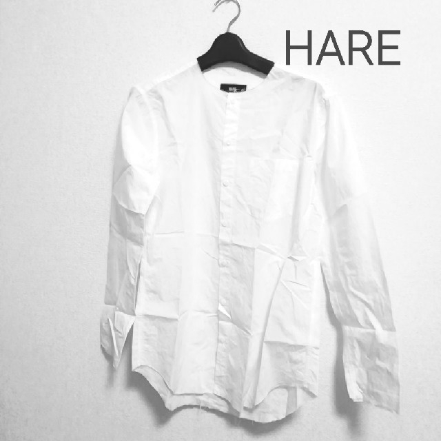 HARE(ハレ)の送料込み！HAREノーカラーシンブルシャツメンズS メンズのトップス(シャツ)の商品写真