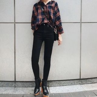 moussy - ブラック24♡MOUSSY新作♡HW Rebirth BLACK SKINNYの通販 by