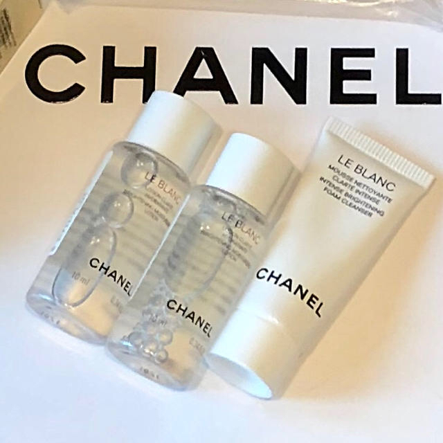 CHANEL(シャネル)のシャネル CHANEL  未使用サンプル  ル  ブラン ３本 コスメ/美容のキット/セット(サンプル/トライアルキット)の商品写真