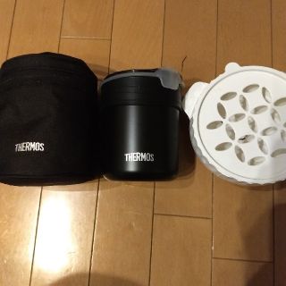 サーモス(THERMOS)のサーモス THERMOS JBS360-BK [ごはんが炊ける弁当箱]


(弁当用品)