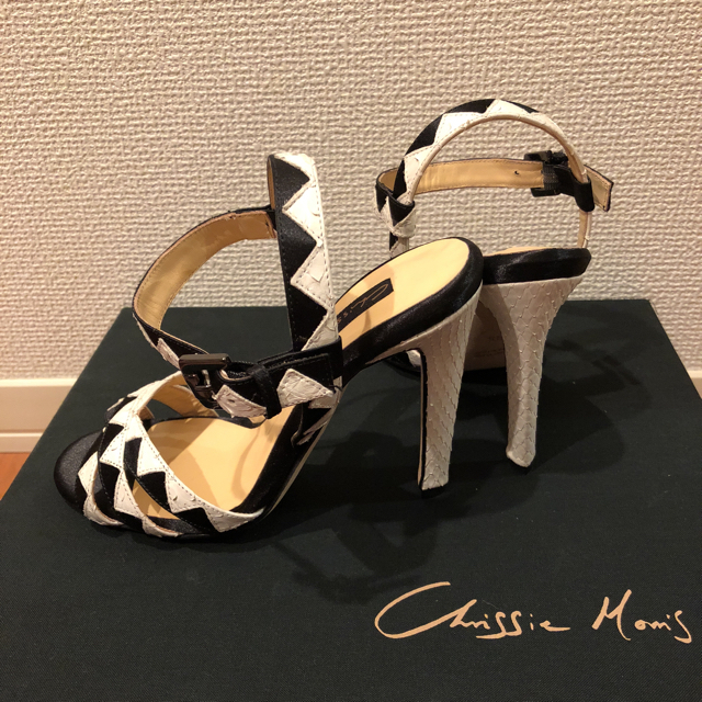 スタニング購入 Chrissie Moris サンダル wh/bk サイズ35