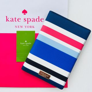 ケイトスペードニューヨーク(kate spade new york)のともにゃん様専用♡Kate Spade さわやかカラーストライプパスポートケース(旅行用品)