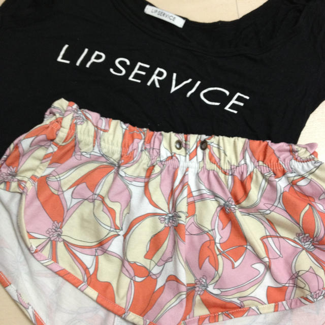 LIP SERVICE(リップサービス)のリップサービス☆Tシャツ＆ショーパン レディースのレディース その他(セット/コーデ)の商品写真